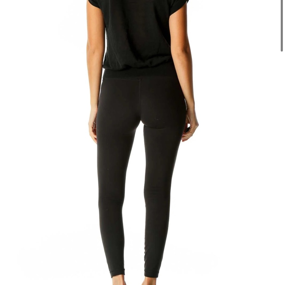 LOFT Black Women's Blouse - Picture 3 of 3
